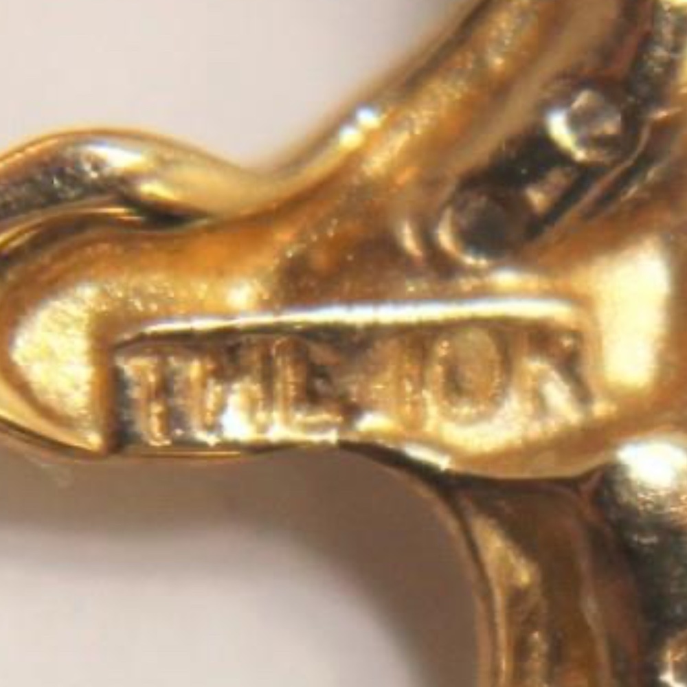 10K Yellow Gold Diamond Heart Pendant TW 2.1g - Picture 4 of 4